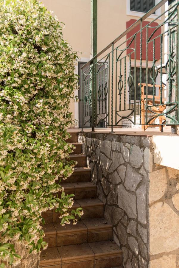 Koni'S House Vila Katomerion Exterior foto